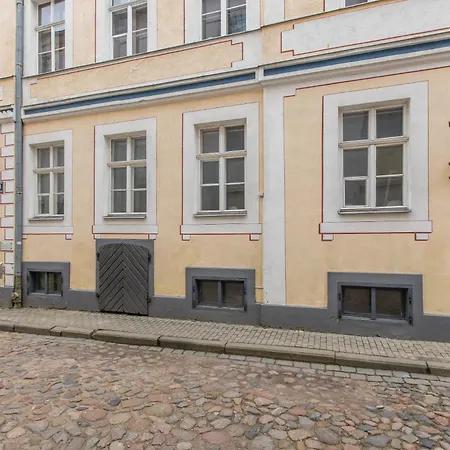 Large Vacation In The Old Town Appartamento Riga